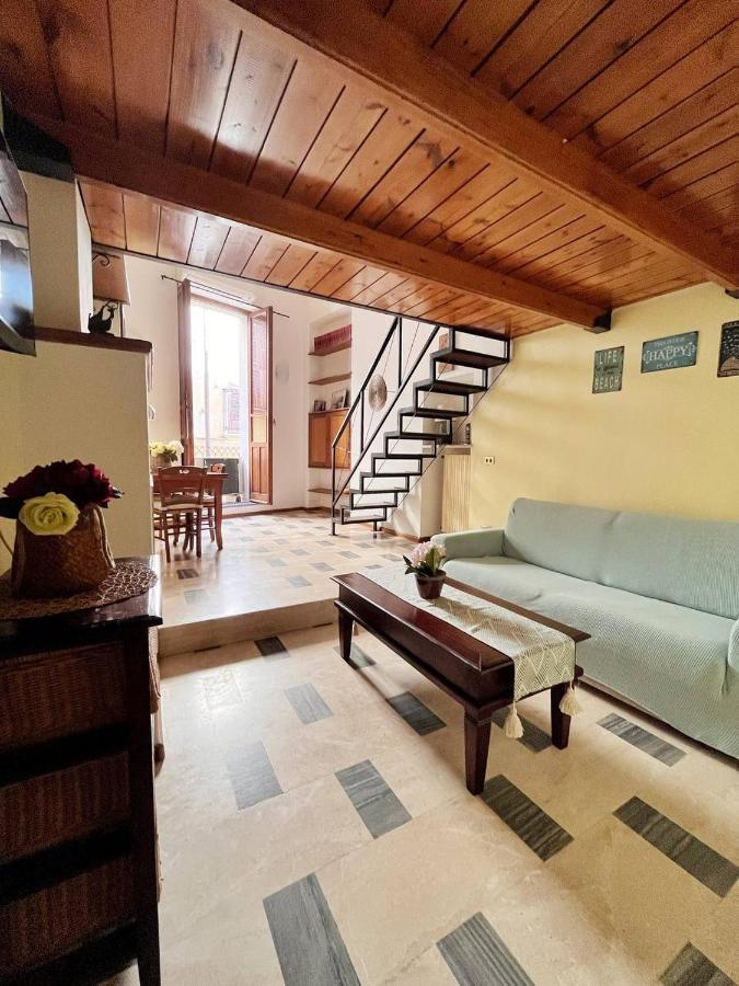 Appartement Domus Myoho à Cagliari Extérieur photo